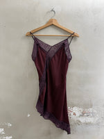 Lade das Bild in den Galerie-Viewer, LACE TOP ASYMMETRISCH - GRETA & Rosa