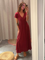 Lade das Bild in den Galerie-Viewer, MAXIKLEID SIENNA IN DUNKELROT - DEHA
