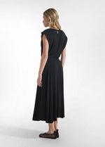 Lade das Bild in den Galerie-Viewer, ECOVERSO KLEID - DEHA
