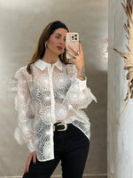 Lade das Bild in den Galerie-Viewer, BLUSE IN 3D OPTIK "DAISY DREAM" - GRETA &amp; Rosa
