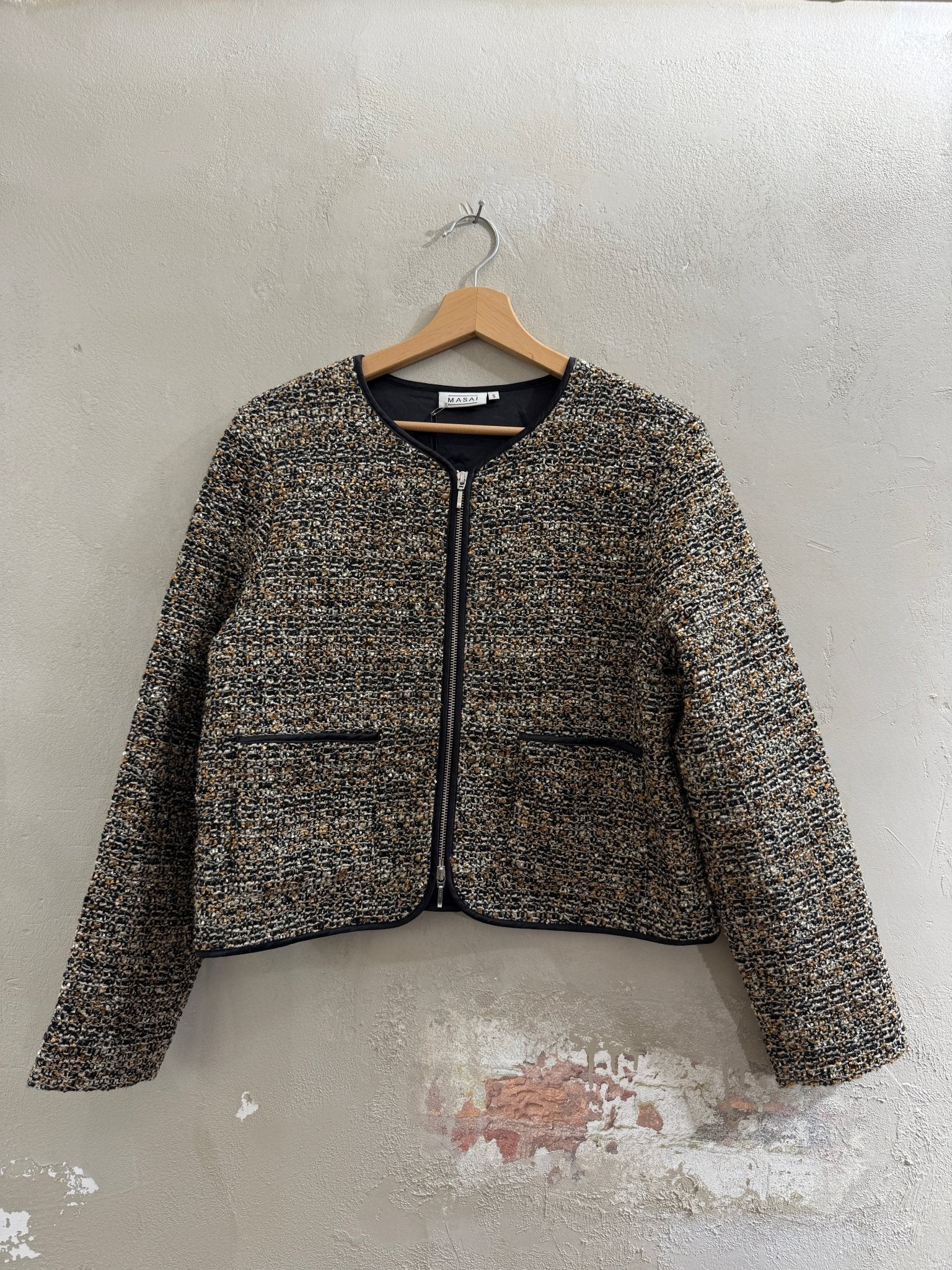 BOUCLÉJACKE JOANN - MASAI - GRETA & Rosa