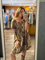 Lade das Bild in den Galerie-Viewer, BUTTERFLY MIDI DRESS - GRETA &amp; Rosa
