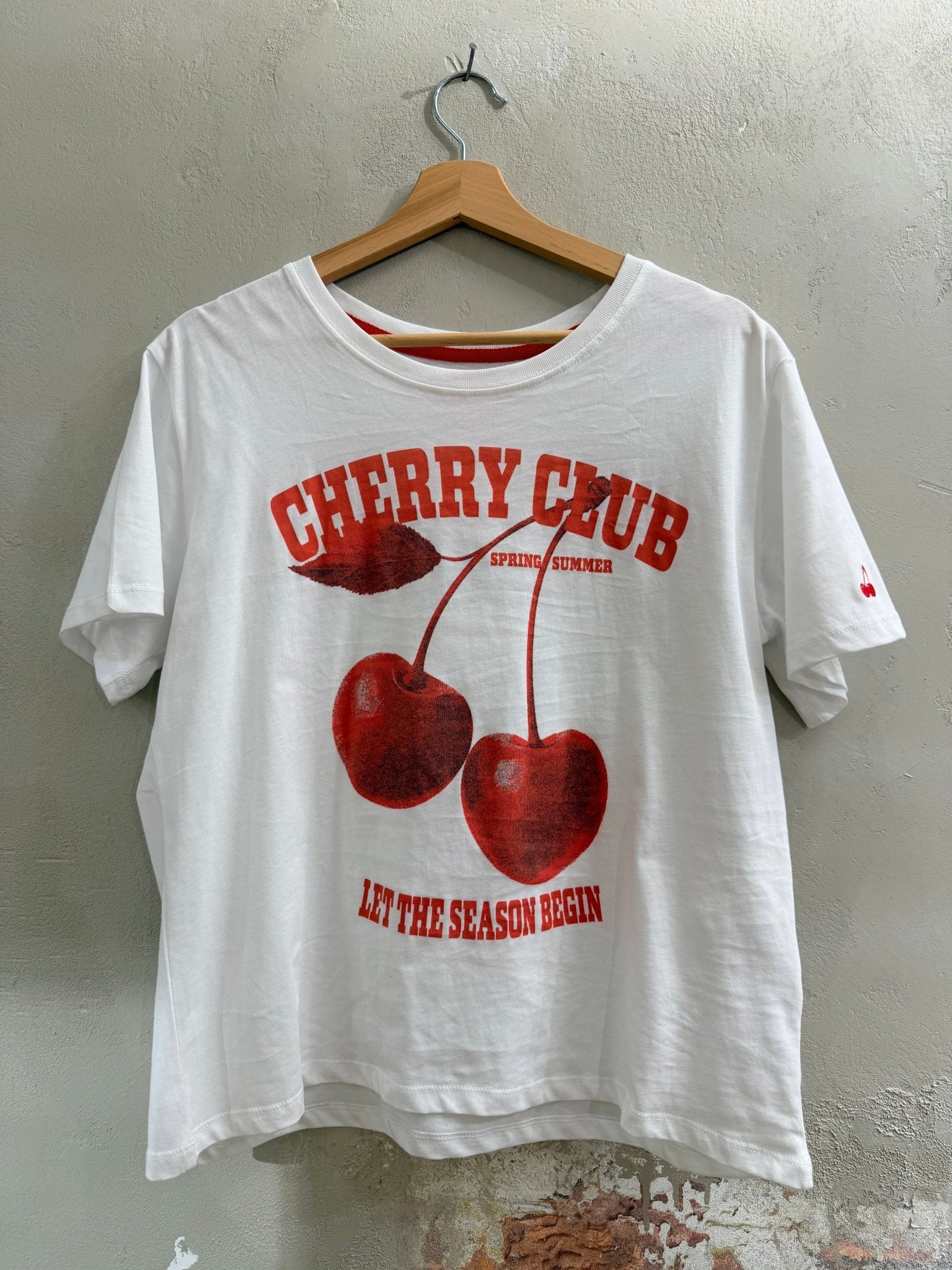 CHERRY T - SHIRT - THE SHIRT PROJECT - GRETA & Rosa