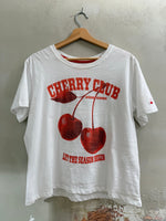 Lade das Bild in den Galerie-Viewer, CHERRY T - SHIRT - THE SHIRT PROJECT - GRETA &amp; Rosa
