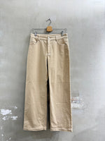 Lade das Bild in den Galerie-Viewer, CORDHOSE PHILINE - MASAI - GRETA &amp; Rosa
