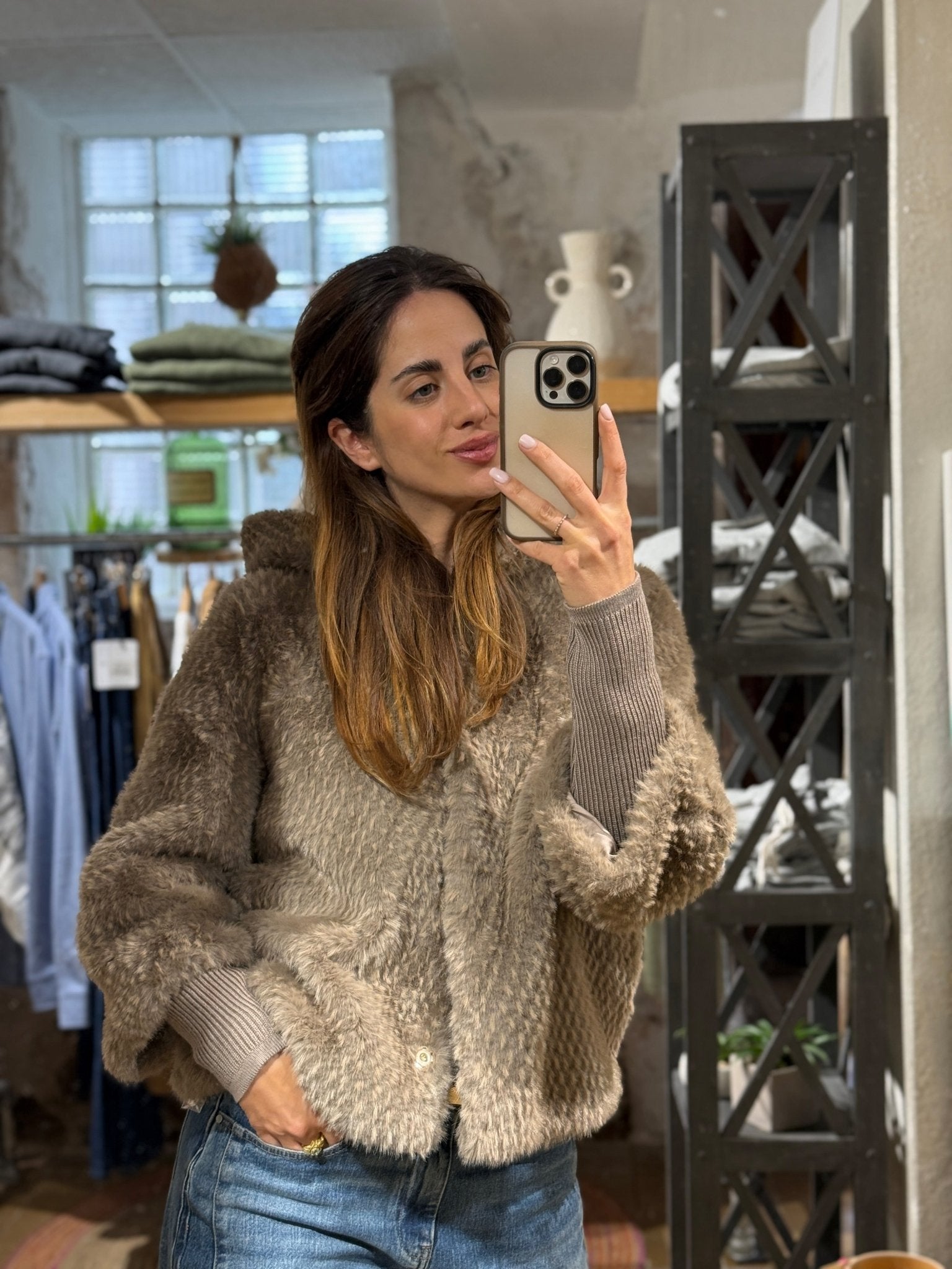 FAUXFUR JACKE DANTA - SIMPLE THE BRAND - GRETA & Rosa