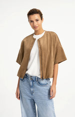 Lade das Bild in den Galerie-Viewer, Kurzärmelige Oversize-Jacke aus Velourslederimitat - GRETA &amp; Rosa
