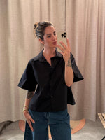 Lade das Bild in den Galerie-Viewer, Kurzarm Hemdbluse aus Baumwolle - GRETA &amp; Rosa
