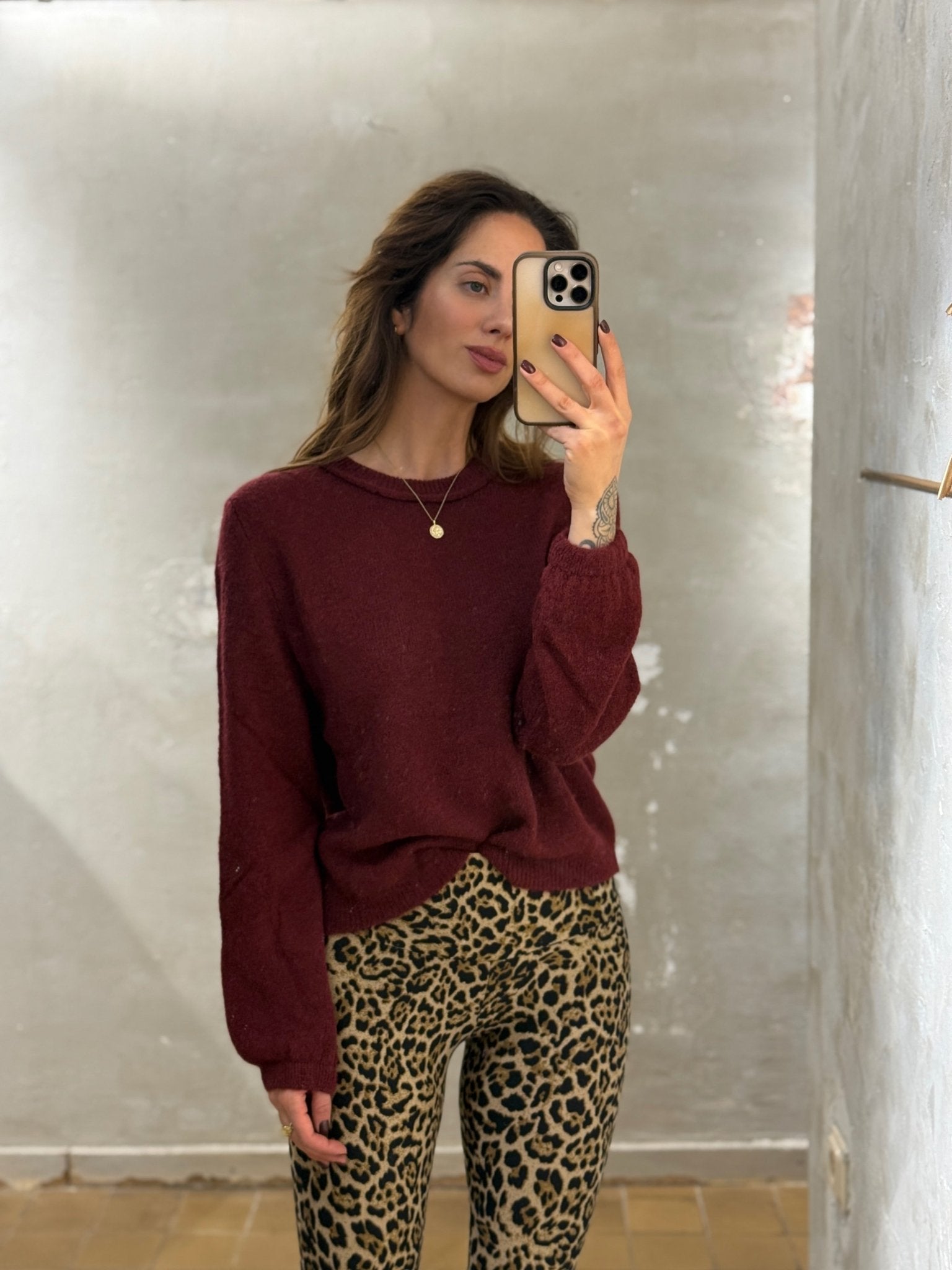 KUSCHELIGER STRICKPULLOVER IN BORDEAUX - GRETA & Rosa