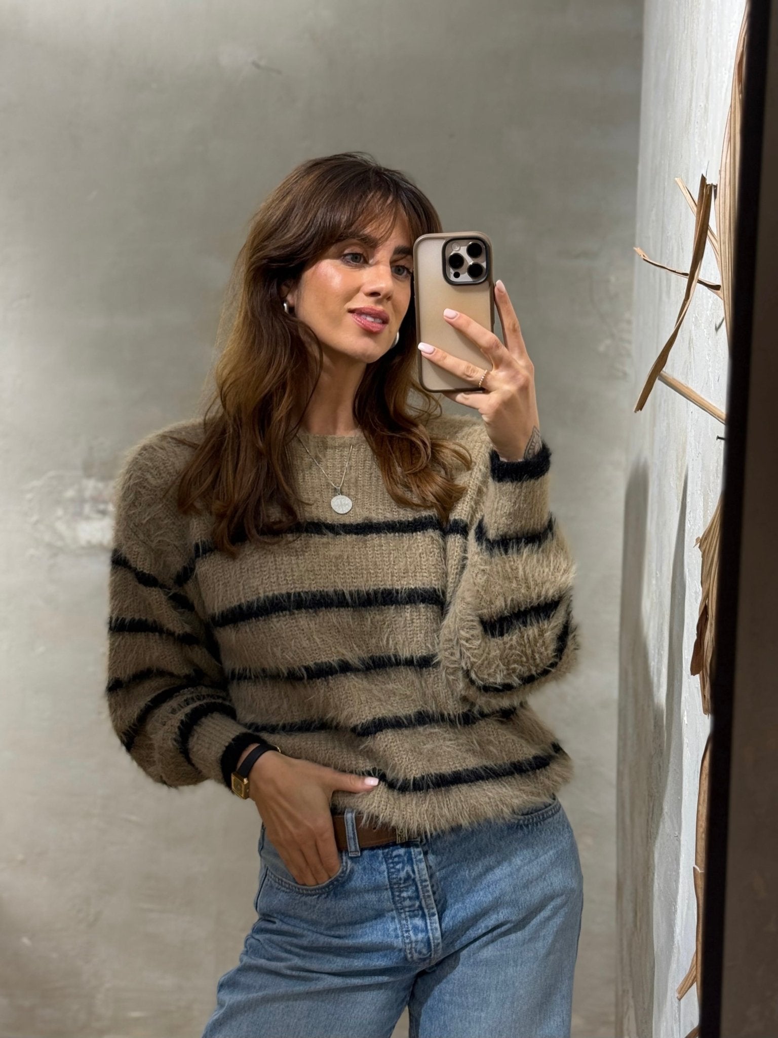 KUSCHELPULLI FUZZY - RED BUTTON - GRETA & Rosa