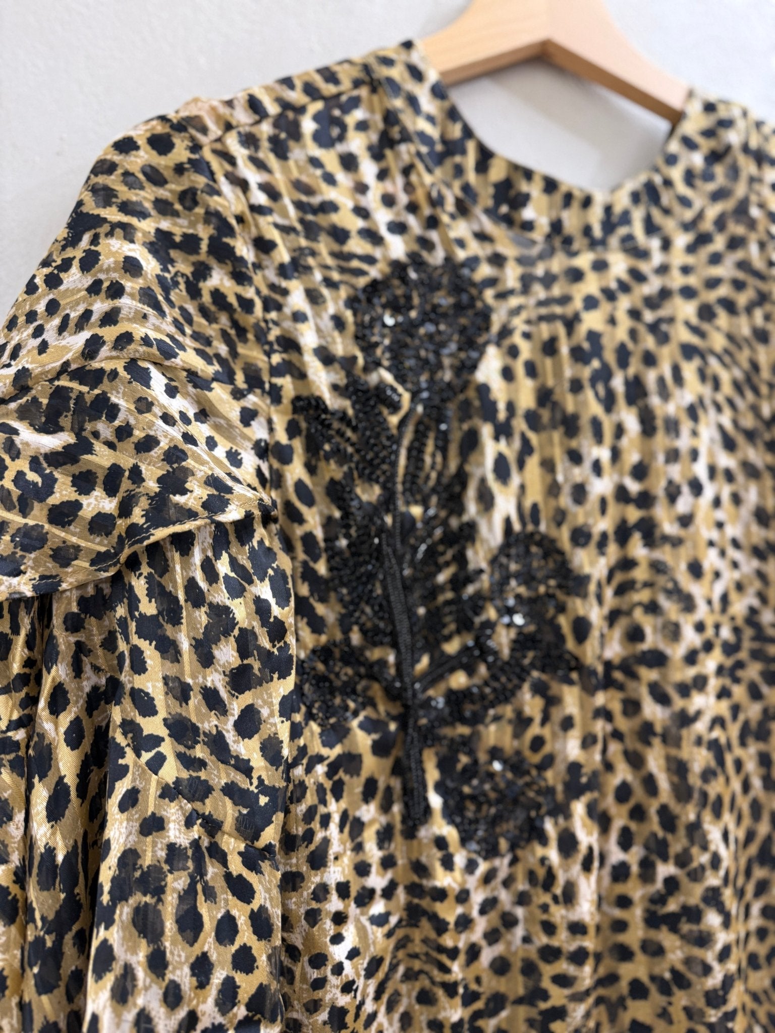 LEOBLUSE MIT STICKEREI - SUMMUM WOMAN - GRETA & Rosa