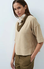 Lade das Bild in den Galerie-Viewer, Oversize-Shirt aus Feinstrick mit halblangen Ärmeln - GRETA &amp; Rosa

