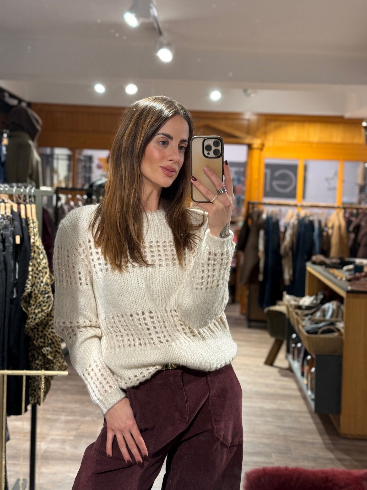 SOFT KNIT MIT LOCHSTRICK DETAILS - JANE LUSHKA - GRETA & Rosa