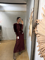 Lade das Bild in den Galerie-Viewer, SPITZENROCK IN BURGUNDY &amp; CHOCO - GRETA &amp; Rosa
