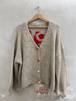 Lade das Bild in den Galerie-Viewer, STRICKJACKE &quot;LOVE IS IN THE AIR&quot; - GRETAUNDROSA - GRETA &amp; Rosa
