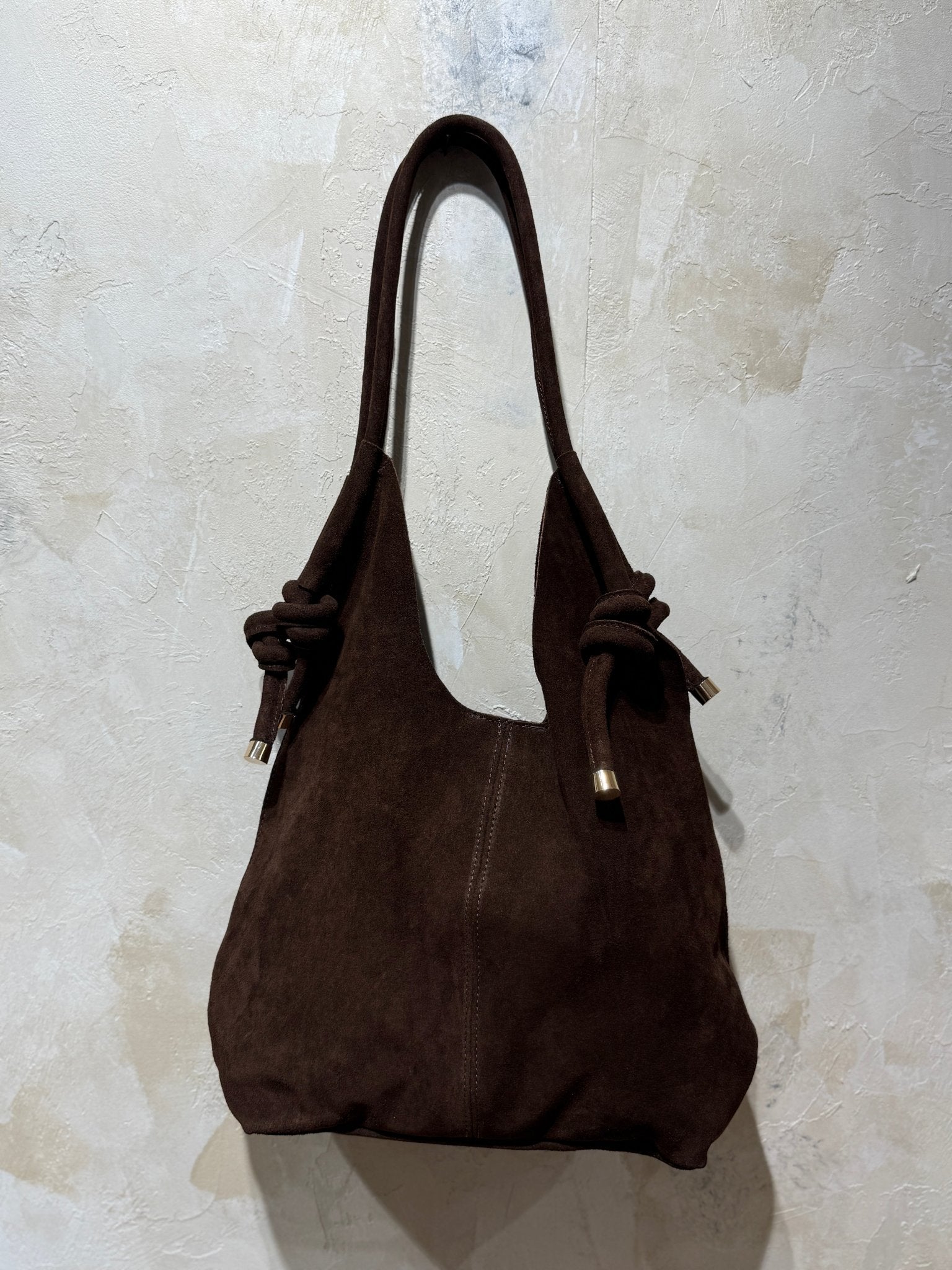 SUEDE HOBO BAG MIT KNOTENDETAIL&nbsp; - GRETA & Rosa