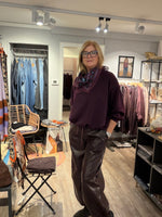 Lade das Bild in den Galerie-Viewer, Sweater Purple - GRETA &amp; Rosa
