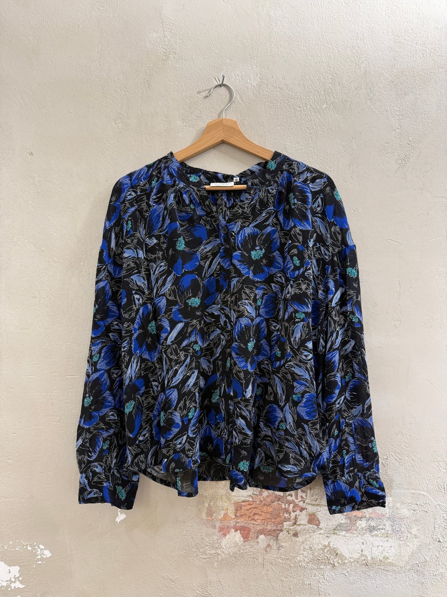 VISKOSEBLUSE IVORA - MASAI - GRETA & Rosa