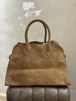 Lade das Bild in den Galerie-Viewer, WILDLEDERTASCHE ROMY - YAYA - GRETA &amp; Rosa
